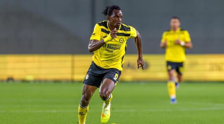 בקארי קונאטה