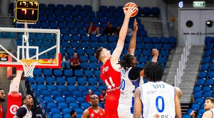 כדור הפתיחה