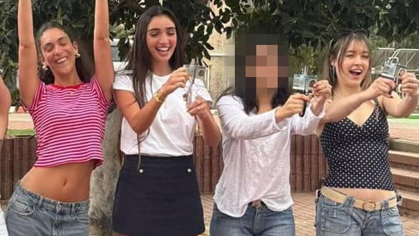 חיילות נשפטו על לבוש לא הולם