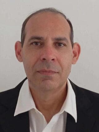 עו"ד גיל להב