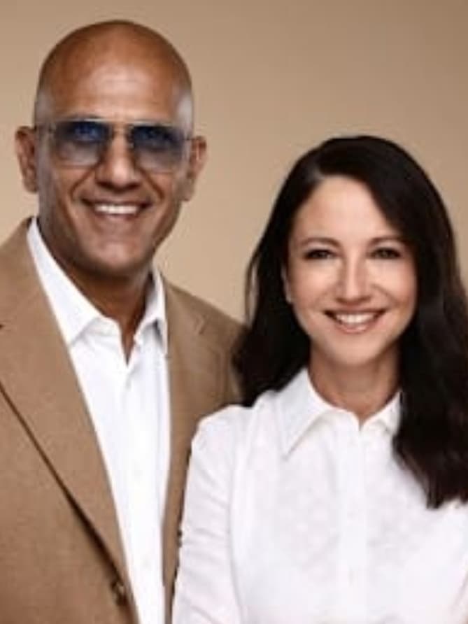 עו״ד נילי שץ ועו״ד אסף שרעף באי כוח האם