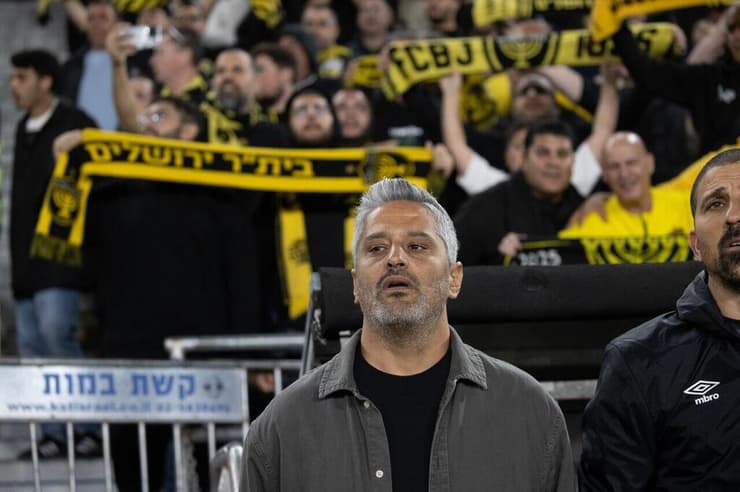 מאמן בית"ר ירושלים ברק יצחקי