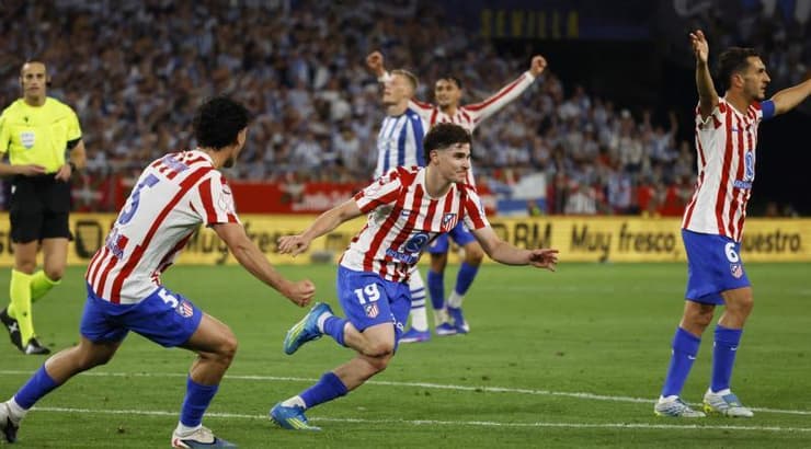 חוליאן אלברס בטירוף