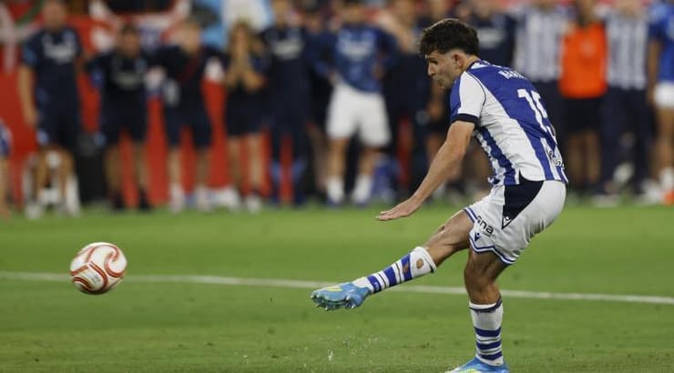 פאבלו מארין בועט את הפנדל המכריע