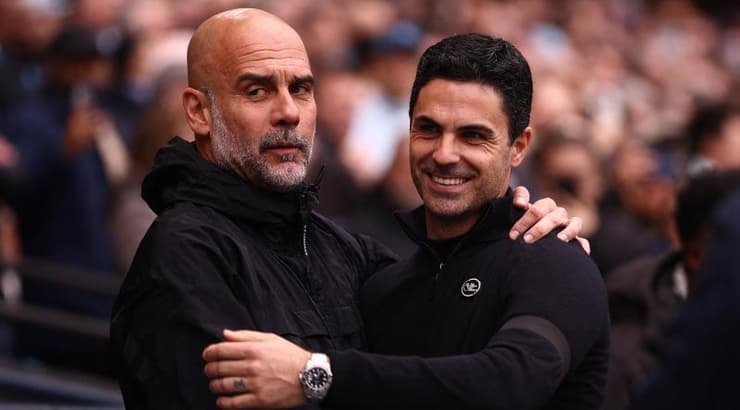מיקל ארטטה ופפ גווארדיולה מתחבקים. מי יצא מחויך בסוף הערב?