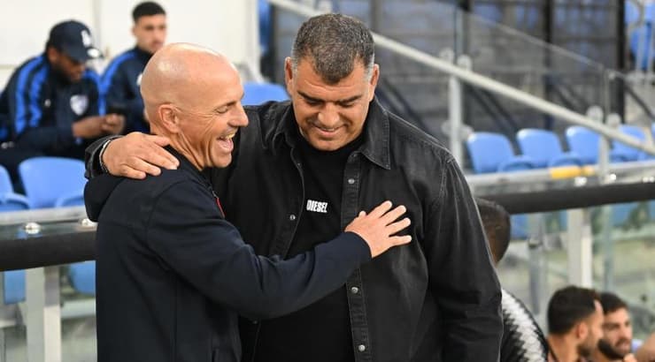 זיו אריה ושי ברדה לפני המשחק