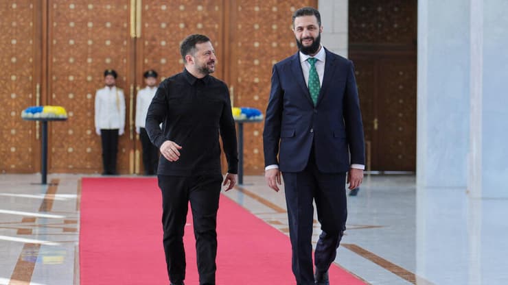 נשיא סוריה אחמד א-שרע עם נשיא אוקראינה וולודימיר זלנסקי בדמשק