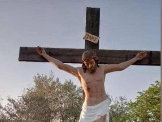 פסל ישו דרום לבנון