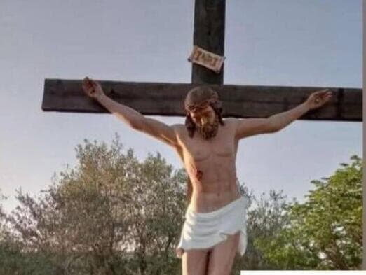 פסל ישו דרום לבנון