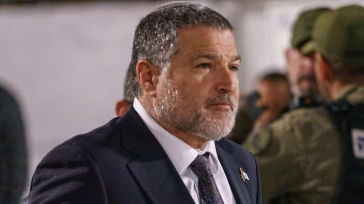 זיני. "חשש כבד שמביאים מקורבים" (צילום: שלו שלום) דוד זיני בטקס הדלקת נר זיכרון ברחבת הכותל המערבי