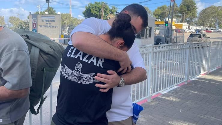 לוחמת מג"ב משתחררות ממעצר בכלא 10