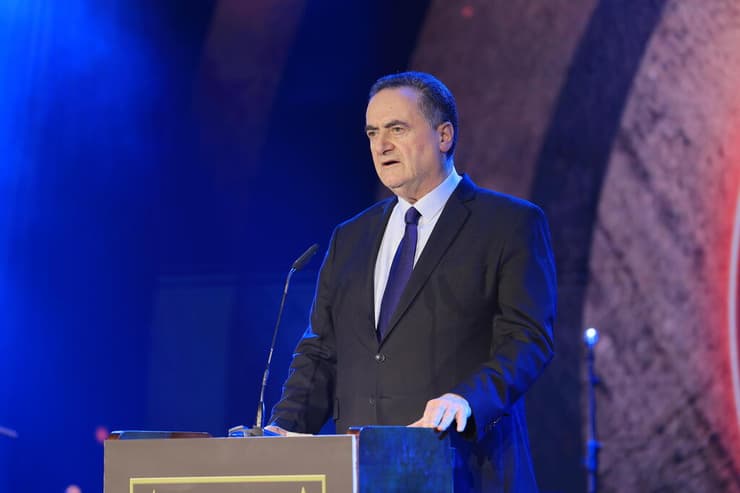 כ"ץ, אחרי יממה של שתיקה: "כל תקיפה על יישובי הצפון תוביל לתקיפה בדאחייה" (צילום: יונתן חנוכה) אירוע הזיכרון הלאומי 'שירים לזכרם' בכנסת