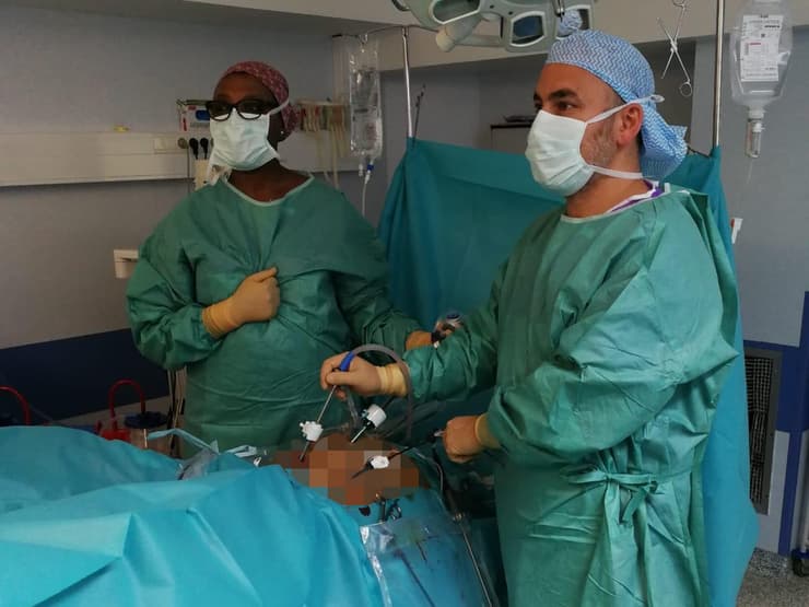 ד"ר יונתן אוהבה גינקולוג עלה לארץ מצרפת