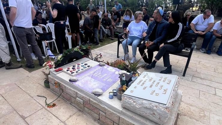 טקס יום הזיכרון לזכרו של רועי עידן ז"ל בכפר הרי"ף