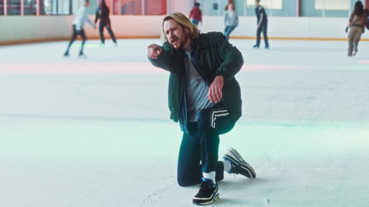 מתוך "לעזוב יום אחד"