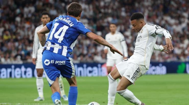 קיליאן אמבפה כובש