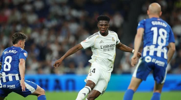 אורליאן טשואמני בפעולה