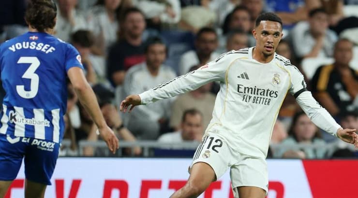 טרנט אלכסנדר ארנולד בפעולה