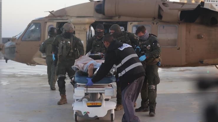 י', לוחם צה"ל במילואים שנפצע בלבנון, עם נחיתת המסוק באיכילוב