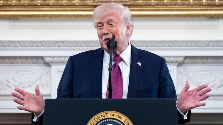 "יותר מדי זמן מבוזבז על נסיעות". טראמפ