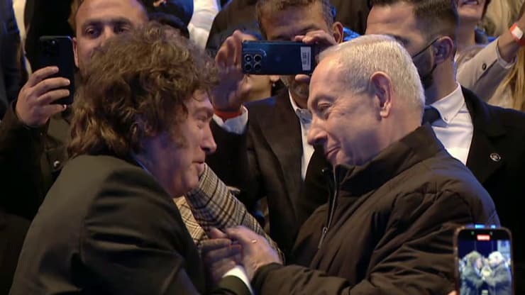 ראש הממשלה ורעייתו בטקס הדלקת המשואות