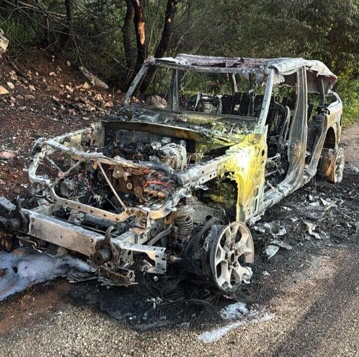 רכב החשודים עלה באש סמוך לעין אל אסד
