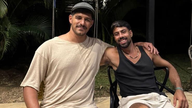 הימני: אלון וולף, השמאלי: סער חמדי הציל את חייו ב עזה נפגשו ב הוסטל בפנמה