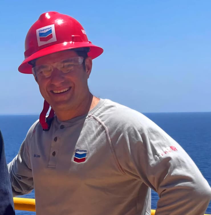 ביני זומר, סגן נשיא לעניינים אזוריים בתאגיד שברון