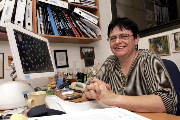 פרופ' שולמית מיכאלי