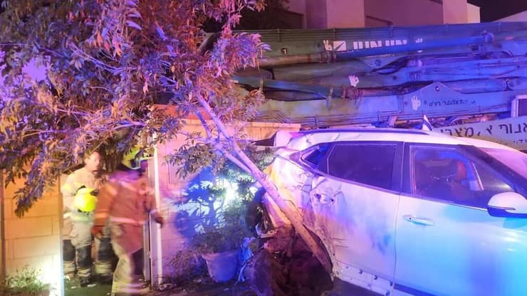 זירת התאונה בראש העין