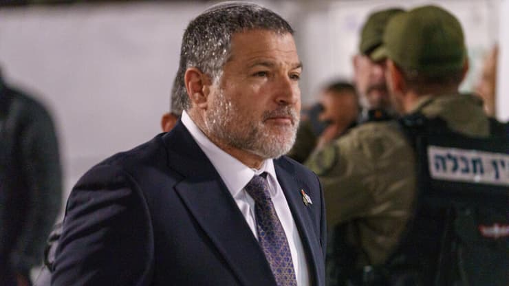 שב"כ אינו מאשר בפומבי חוליה שנעצרה, מתנקשים בפתח הבניין או סיכול ב"דקה ה-90". ראש שב"כ זיני (צילום: שלו שלום) דוד זיני