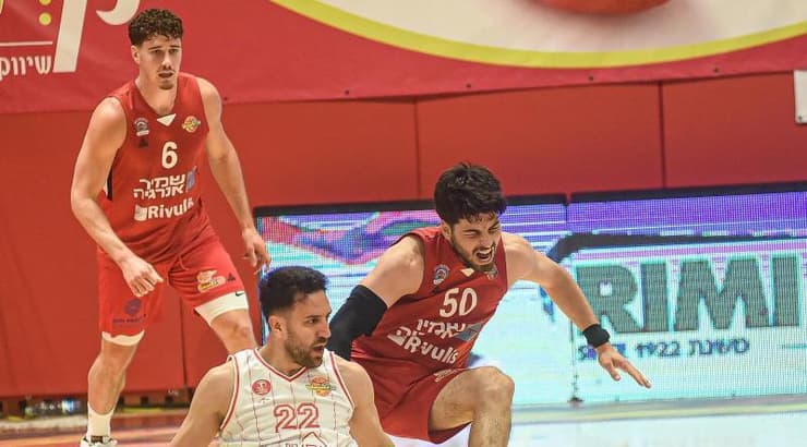 וסיליה מיציץ' ויובל שניידרמן