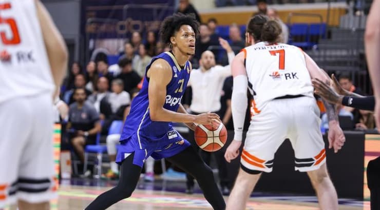 ג'ף דאוטין בפעולה