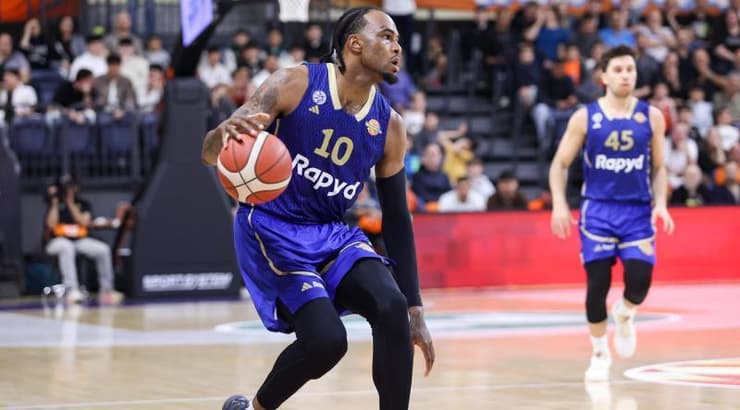 אושיי בריסט