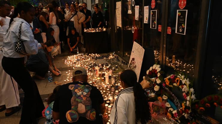 הפגנה בזירת הרצח בפתח תקווה