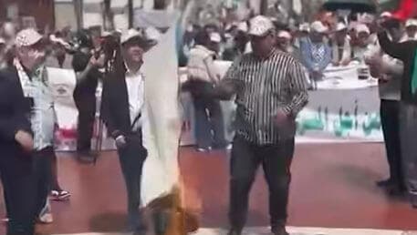 שריפת דגל ישראל בהפגנה ברבאט