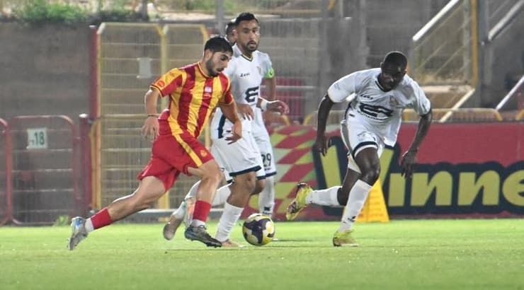 אורי עזו בדריבל