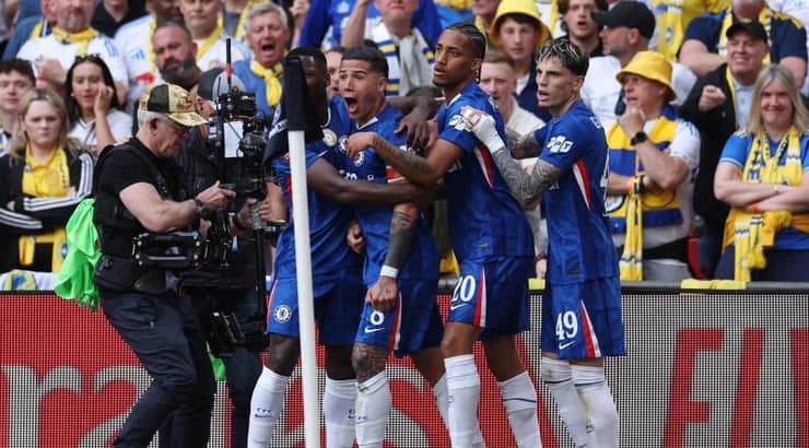 שמחה בצ'לסי