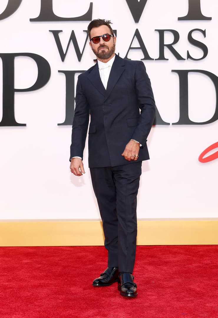 ג'סטין ת'רו בפרימיירת "השטן לובשת פראדה 2"