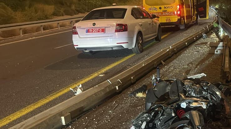 זירת התאונה בכביש 77