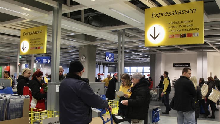 סניף של איקאה בגרמניה