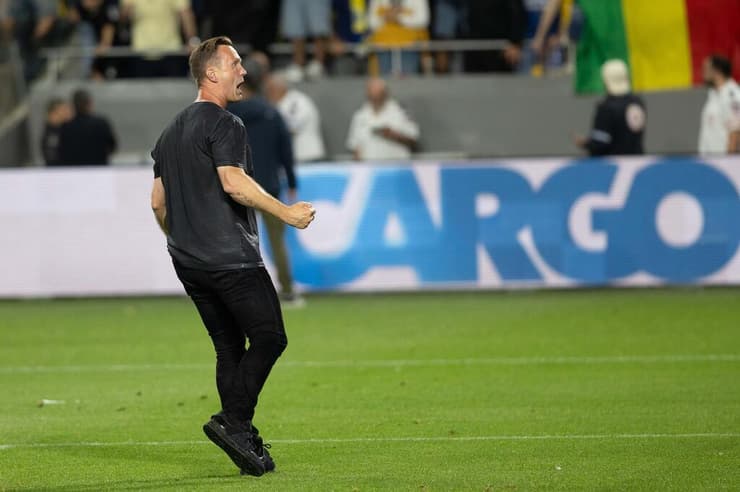 דיילה בטירוף