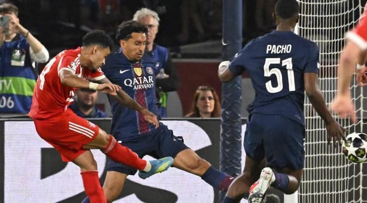 רגע השער של לואיס דיאס