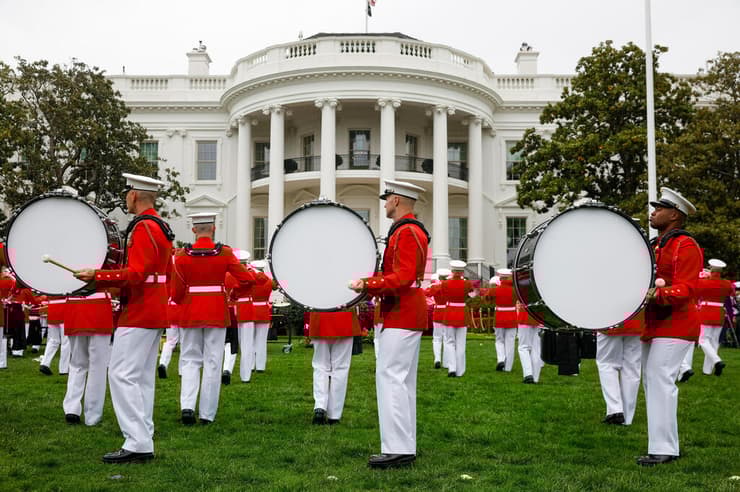 טקס הגעת המלך צ'ארלס והמלכה קמילה לבית הלבן