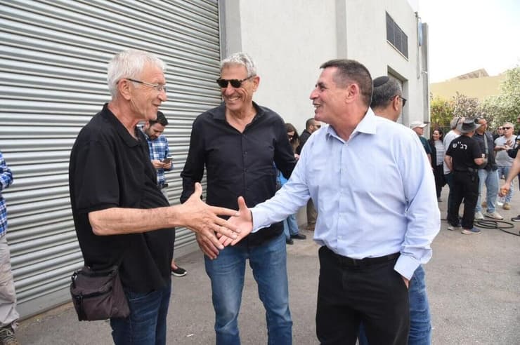 מפגן תמיכה והצהרה על המשך המאבק בפרוטקשן