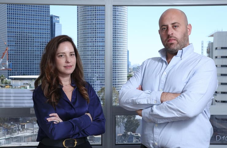 עו"ד נעמה תור־זאבי, ממונה וראש צוות במחוז מרכז (פלילי), ועו"ד תומר שטיינברג, העוזר של פרקליט המחוז