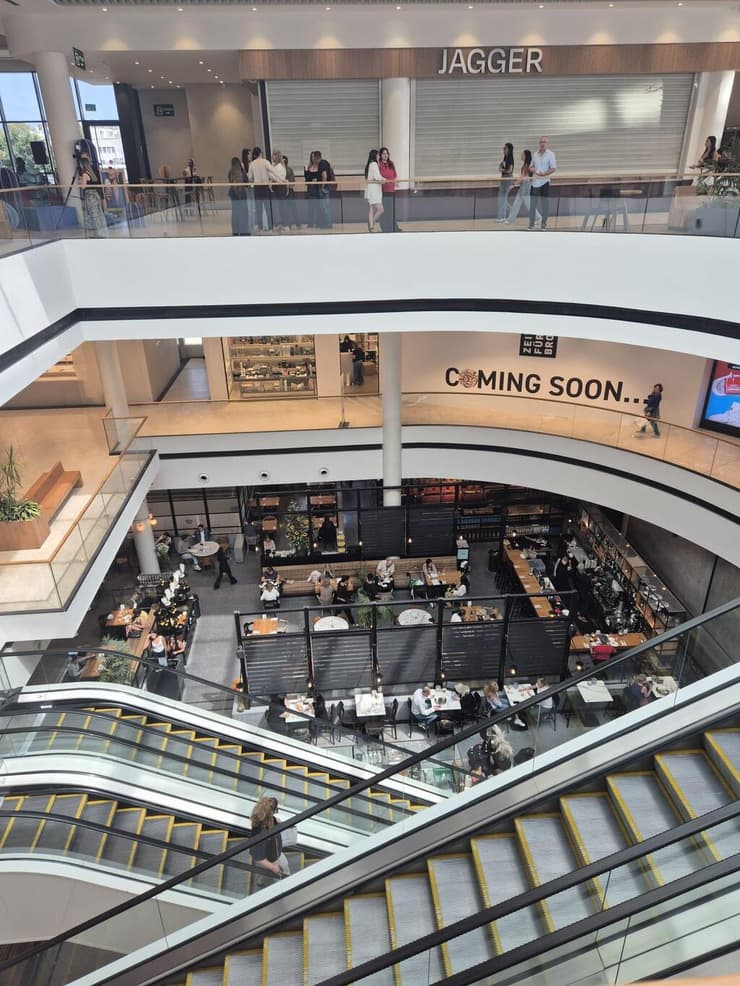 ארומה נסגר. במקום זה ייפתח סניף של צייט פור ברוט 