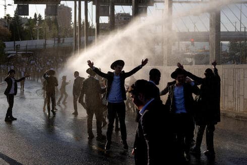 צילום: REUTERS/Ronen Zvulun צילום: REUTERS/Ronen Zvulun