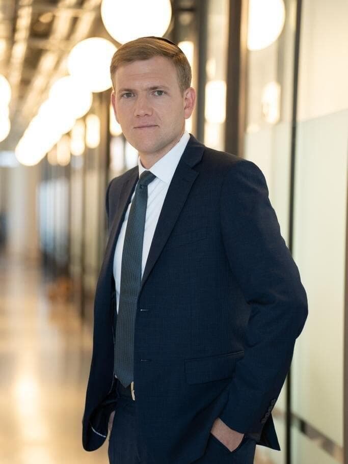 עו"ד מנחם שטאובר