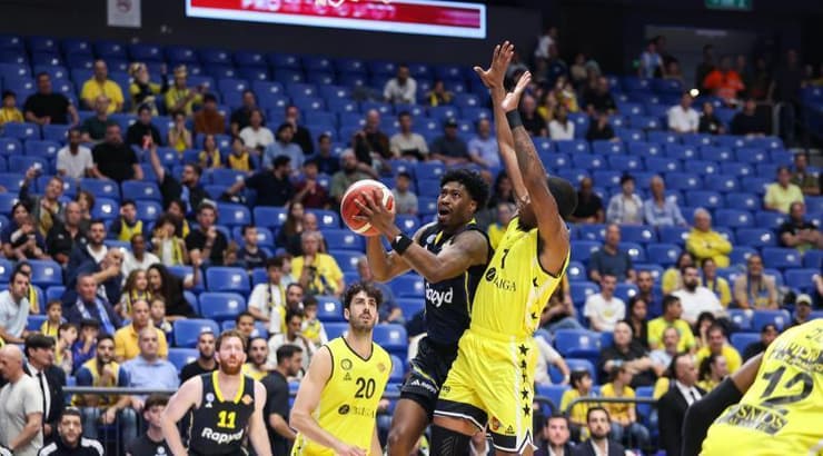 ג'ימי קלארק חודר